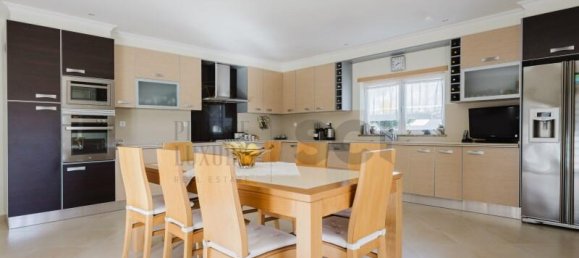 5 bedrooms Villa in Corroios, Portugal No. 75336 9