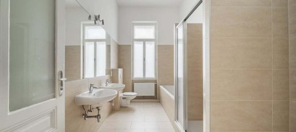 6 rooms Apartment in Alsergrund, Austria No. 32954 3