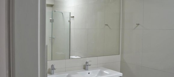 3 bedrooms Apartment in Athens, Greece No. 7246 10