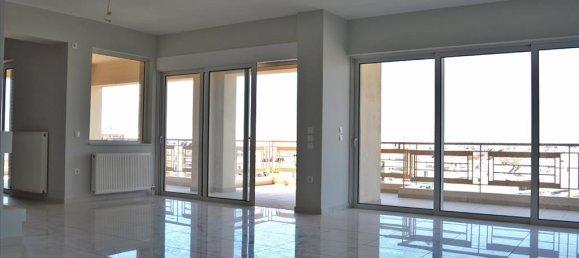 3 bedrooms Apartment in Athens, Greece No. 7246 2
