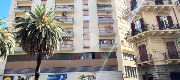 Квартира с 6 спальнями в Палермо, Италия № 326430 40