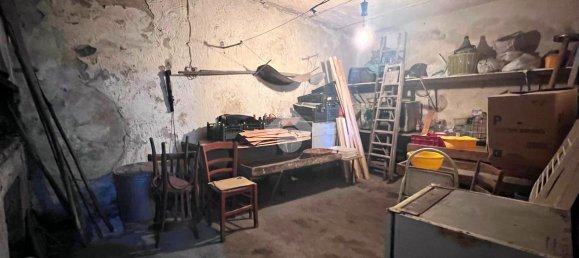 5 rooms Apartment in Naples, Italy No. 116903 20