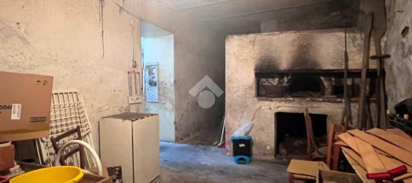 5 rooms Apartment in Naples, Italy No. 116903 21