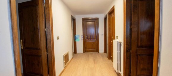 Вилла с 3 спальнями в Лурас, Италия № 327006 19