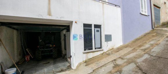 Вилла с 3 спальнями в Лурас, Италия № 327006 25