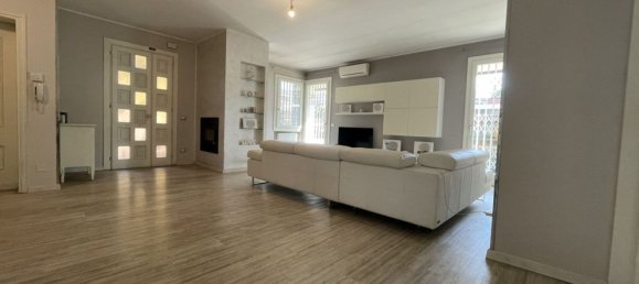 Casa de 6 divisões em Selvazzano Dentro, Italy N.º 147434 4