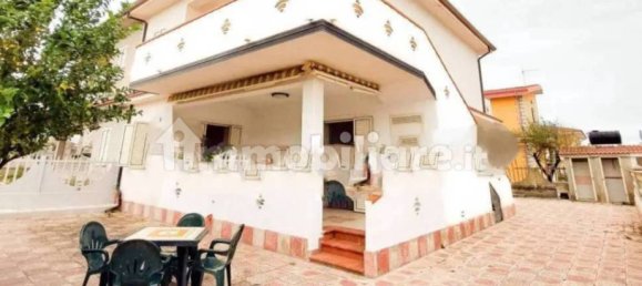 7 bedrooms Villa in Cutro, Italy No. 84241 2