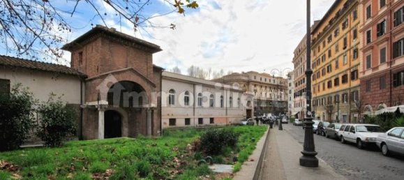 4 rooms Commercial property in Rome, Italy No. 292167 17