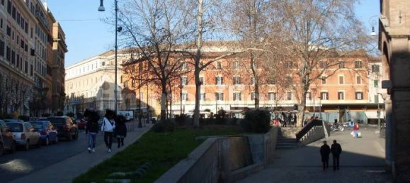 4 rooms Commercial property in Rome, Italy No. 292167 14