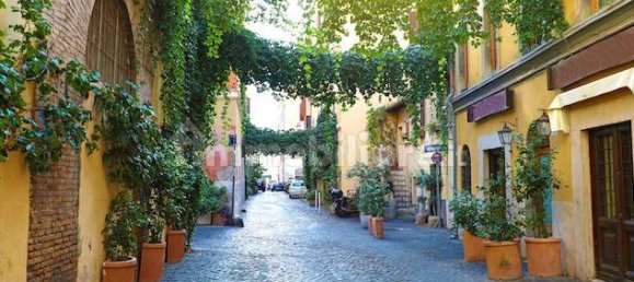 4 rooms Commercial property in Rome, Italy No. 292167 9