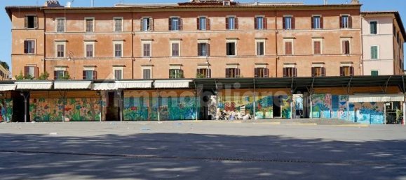 4 rooms Commercial property in Rome, Italy No. 292167 4