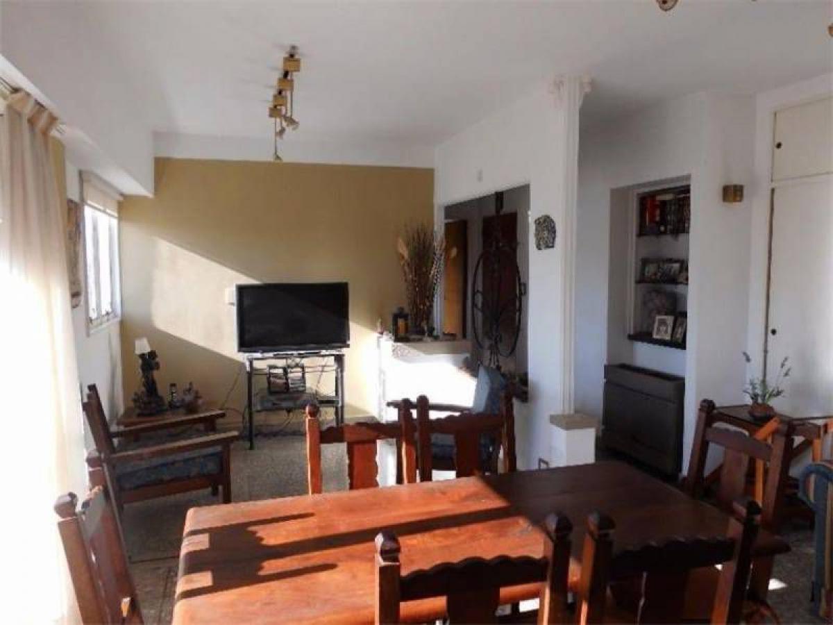 3 bedrooms Apartment in Buenos Aires, Argentina No. 74894