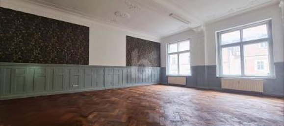 25 rooms Building in Ilm-Kreis, Germany No. 309897 3