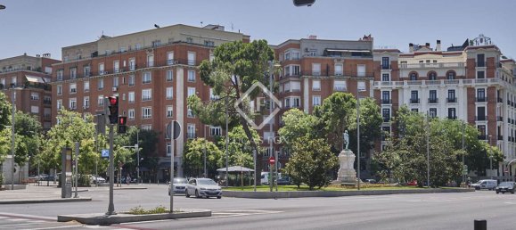 Квартира с 4 спальнями в Мадрид, Испания № 125474 14