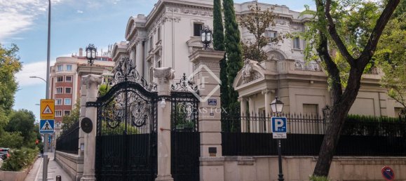 Квартира с 4 спальнями в Мадрид, Испания № 125474 8