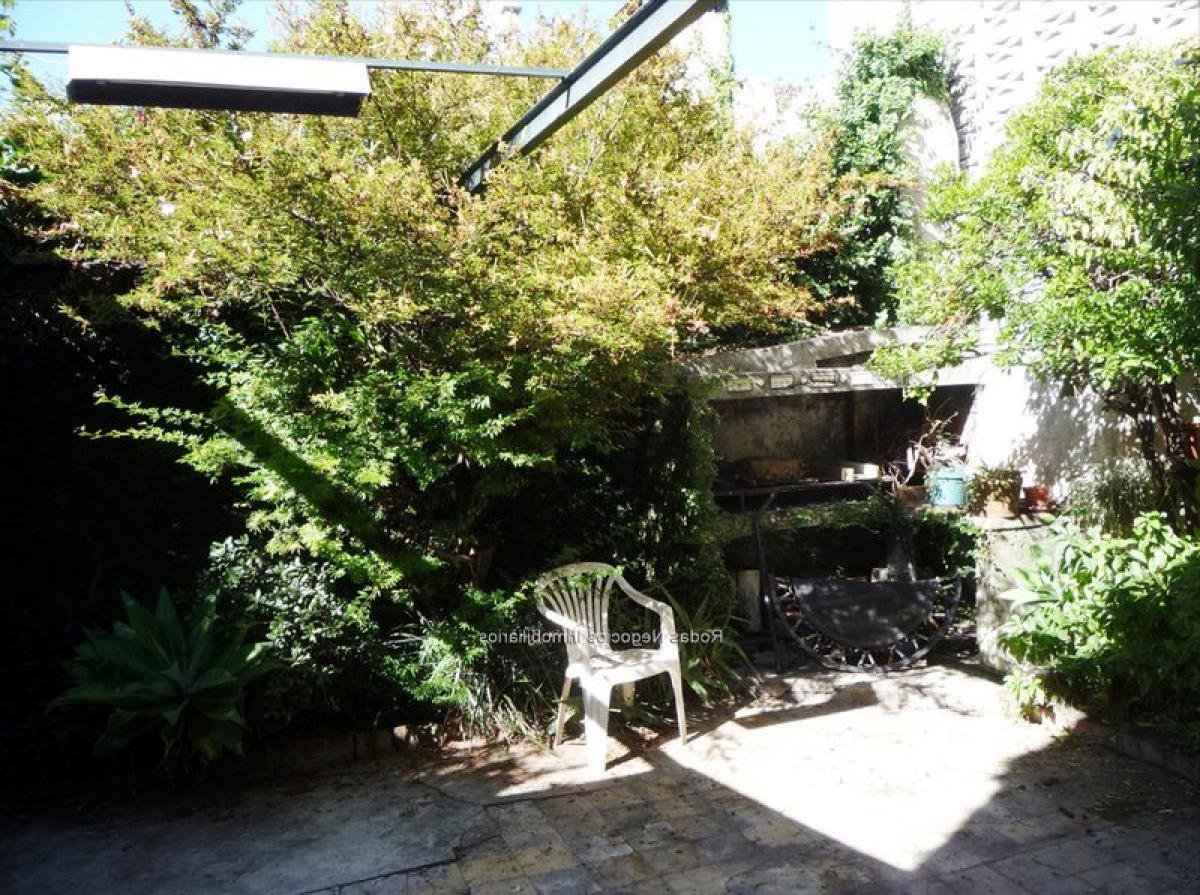 4 bedrooms House in Montevideo, Uruguay No. 1511