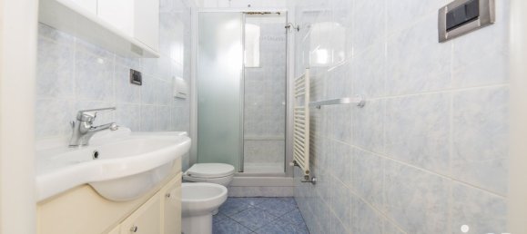 Apartamento de 4 habitaciónes en Genoa, Italy No. 288199 19