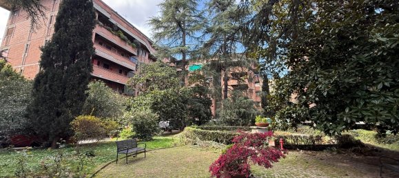 7 rooms Apartment in Florence, Italy No. 15292 5