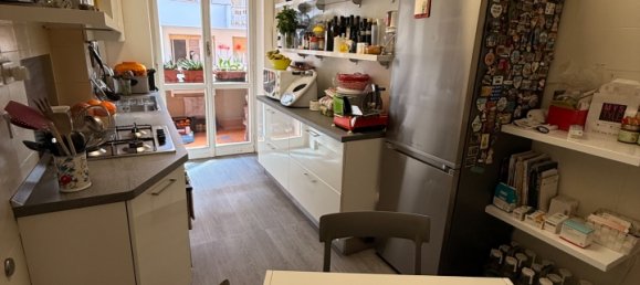 7 rooms Apartment in Florence, Italy No. 15292 32