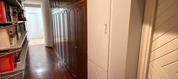 7 rooms Apartment in Florence, Italy No. 15292 34