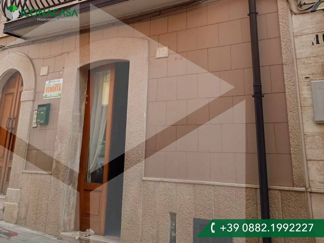 5 rooms House in San Giovanni Rotondo, Italy No. 24090