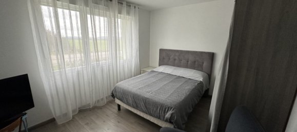 Villa de 3 dormitorios en Morhange, France No. 63983 6