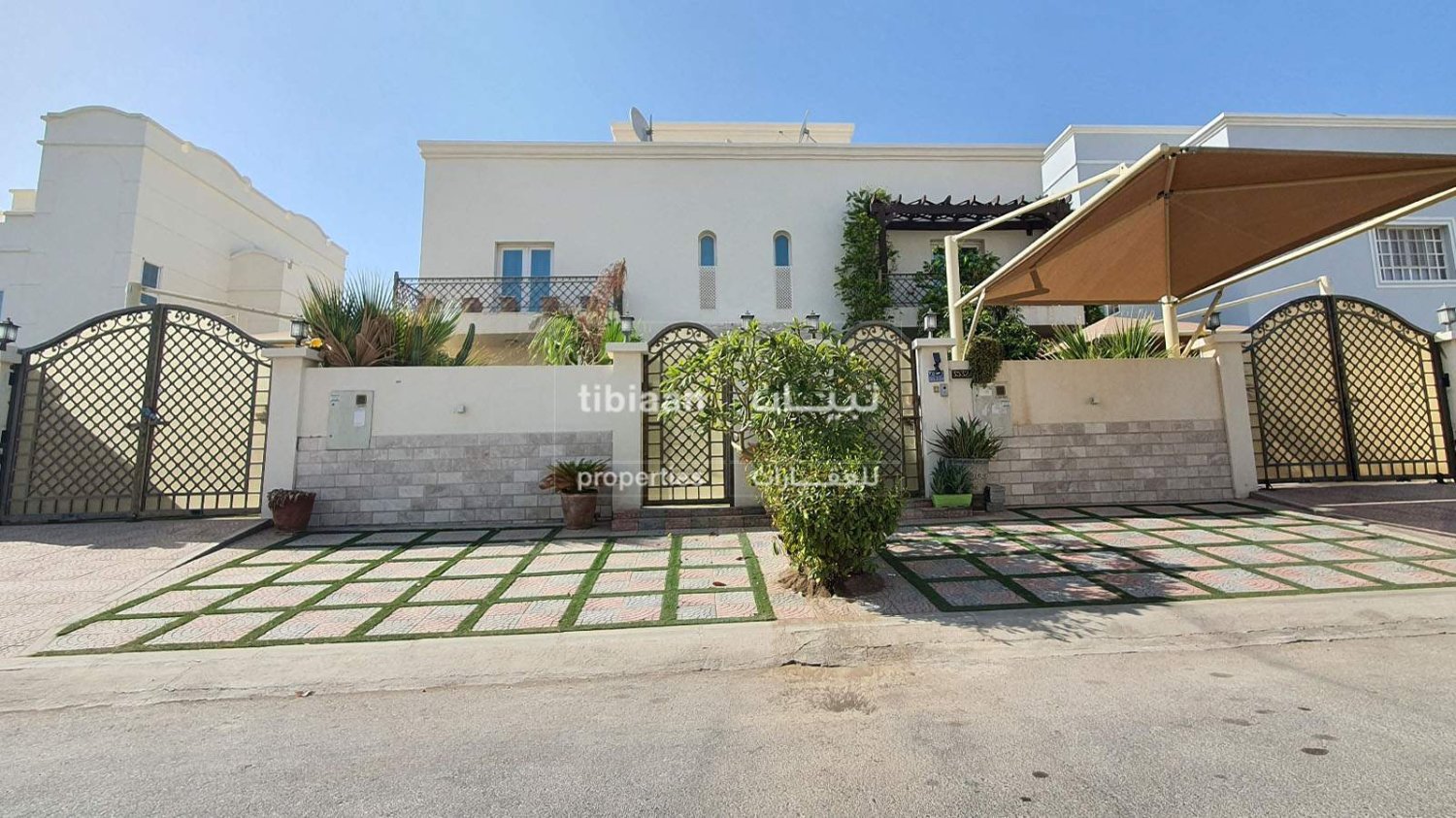 Villa de 5 dormitorios en As Sib, Oman No. 830