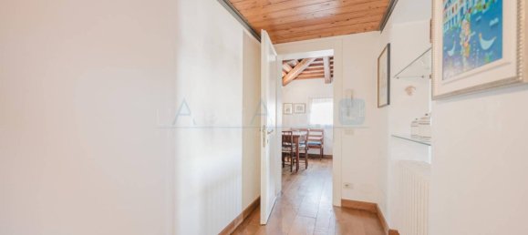 3 Schlafzimmer Penthouse in Venice, Italy, Nr. 59410 12