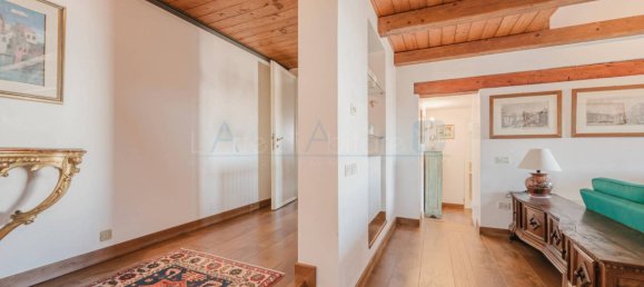 3 Schlafzimmer Penthouse in Venice, Italy, Nr. 59410 13