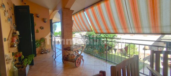 Вилла с 2 спальнями в Ардеа, Италия № 304076 9