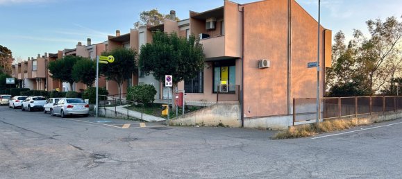 Garage à Civitavecchia, Italy 105m² No. 160069 6