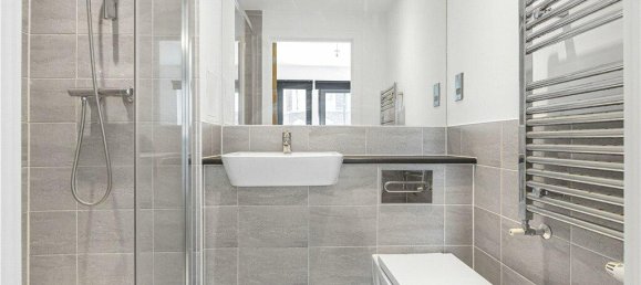 2 bedrooms Apartment in London, United Kingdom No. 8690 12