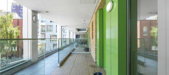 2 bedrooms Apartment in London, United Kingdom No. 8690 19