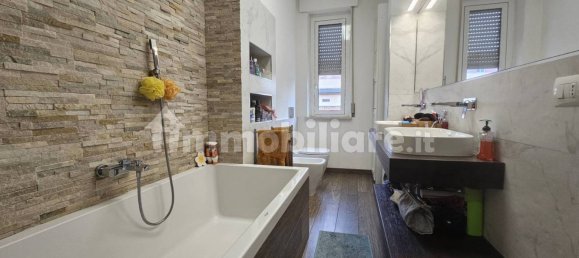 3 chambres Appartement à San Donato Milanese, Italy No. 22919 20