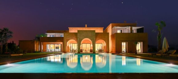 1900m² Building in Innsbruck-Stadt, Austria No. 151821 2