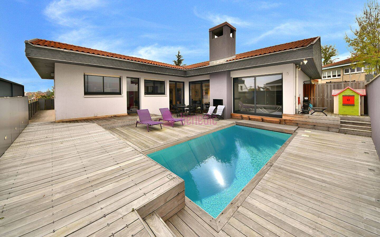 Villa de 4 dormitorios en Metz, France No. 159199