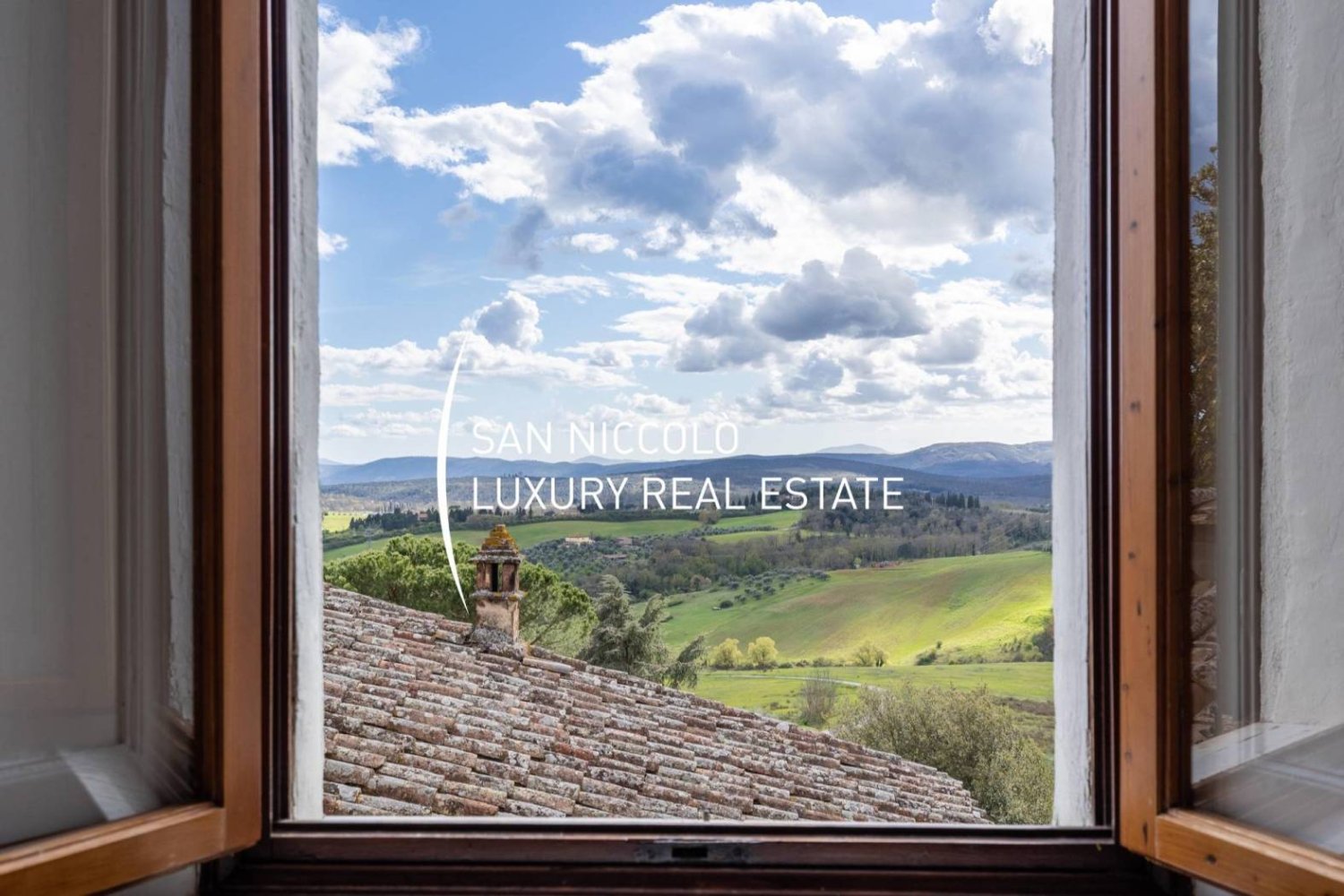 40 bedrooms Villa in Siena, Italy No. 194728