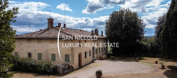 40 bedrooms Villa in Siena, Italy No. 194728 9
