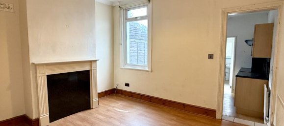 2 bedrooms House in Gillingham, United Kingdom No. 10951 7