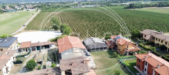 Grundstück in Paderno Franciacorta, Italy 1370m², Nr. 45887 4