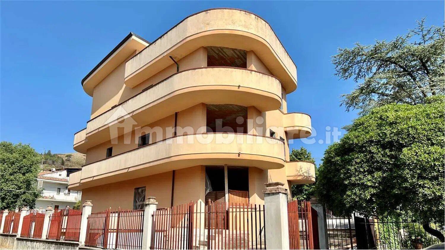 8 Schlafzimmer Villa in Castrovillari, Italy, Nr. 80052