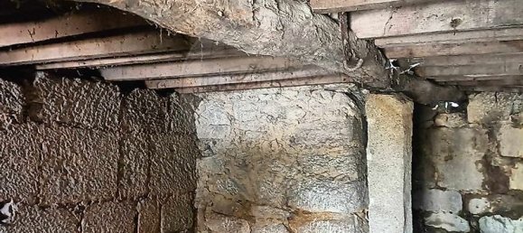 2 bedrooms House in Oliveira do Hospital, Portugal No. 24682 8