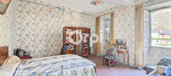 5 bedrooms House in Bielle, France No. 100161 5