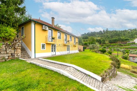 Casa de 2 dormitorios en Sao Cristovao de Nogueira, Portugal No. 153881