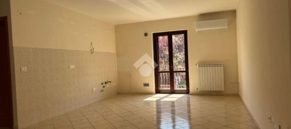 Квартира с 3 спальнями в Авеллино, Италия № 332862 5