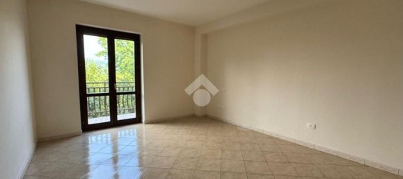 Квартира с 3 спальнями в Авеллино, Италия № 332862 8