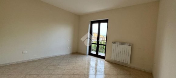 Квартира с 3 спальнями в Авеллино, Италия № 332862 7