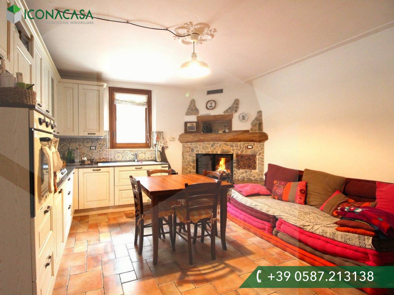 3غرفة شقة في Montopoli in Val d'Arno, Italy رقم 21978