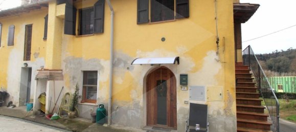 3غرفة شقة في Montopoli in Val d'Arno, Italy رقم 21978 18