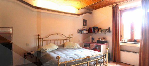 3غرفة شقة في Montopoli in Val d'Arno, Italy رقم 21978 11